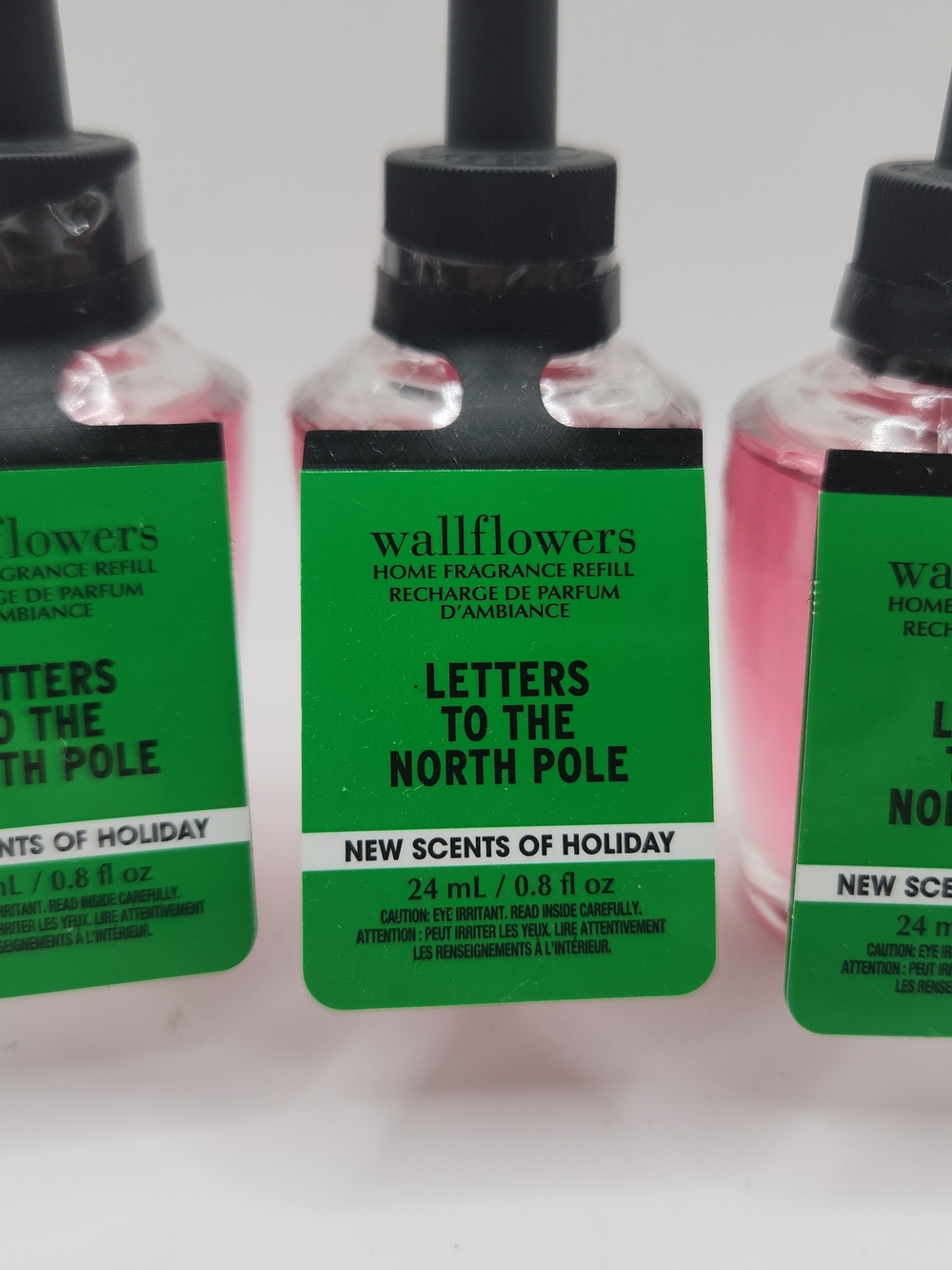 Bath & body works. wallflowers refills x3 letters to the noryh pole. - Picture 2 of 6